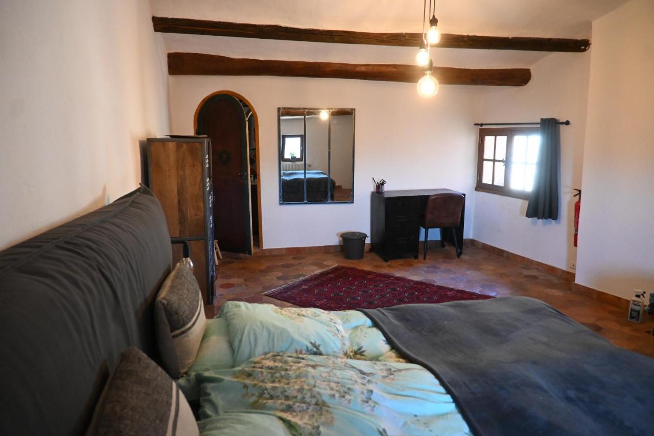 Maison Porte Heureuse Русийон Экстерьер фото